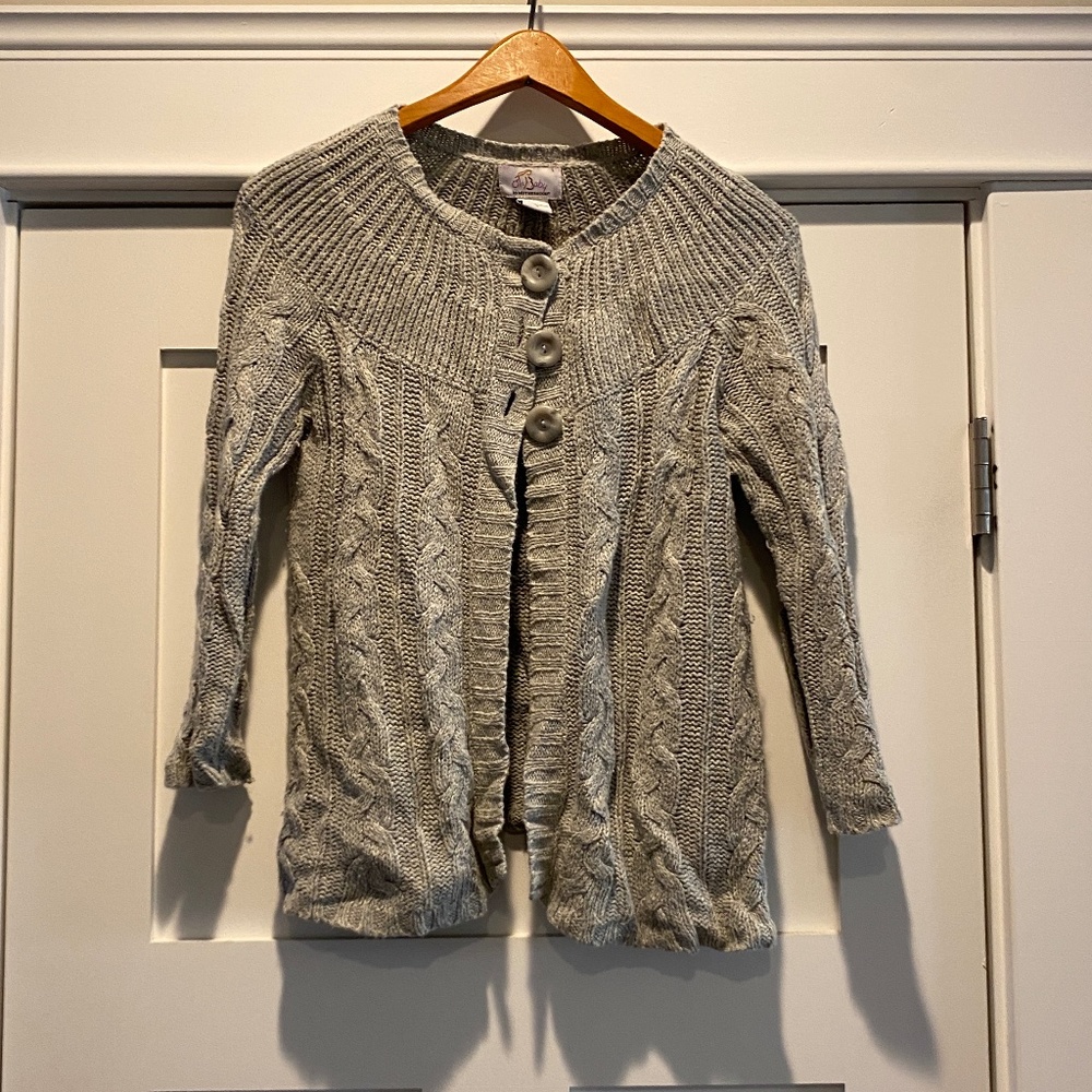 Maternity 3/4 sleeve sweater